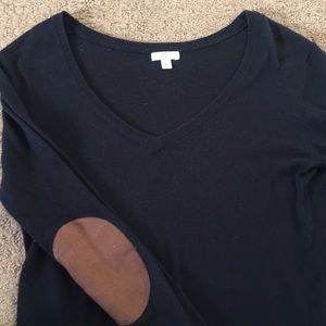 Black sweater with suede brown elbow pads